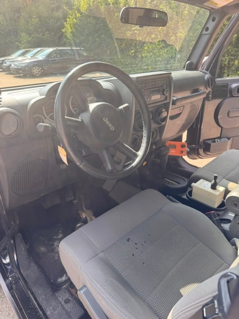 JEEP 2.8 CRD Rubicon-image-8