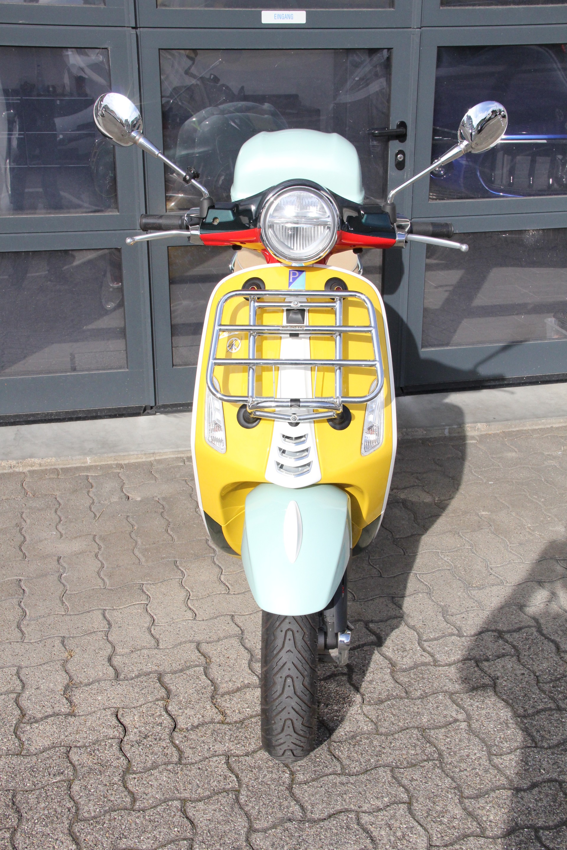 PIAGGIO Vespa 125 Primavera Wotherspoon-image-10