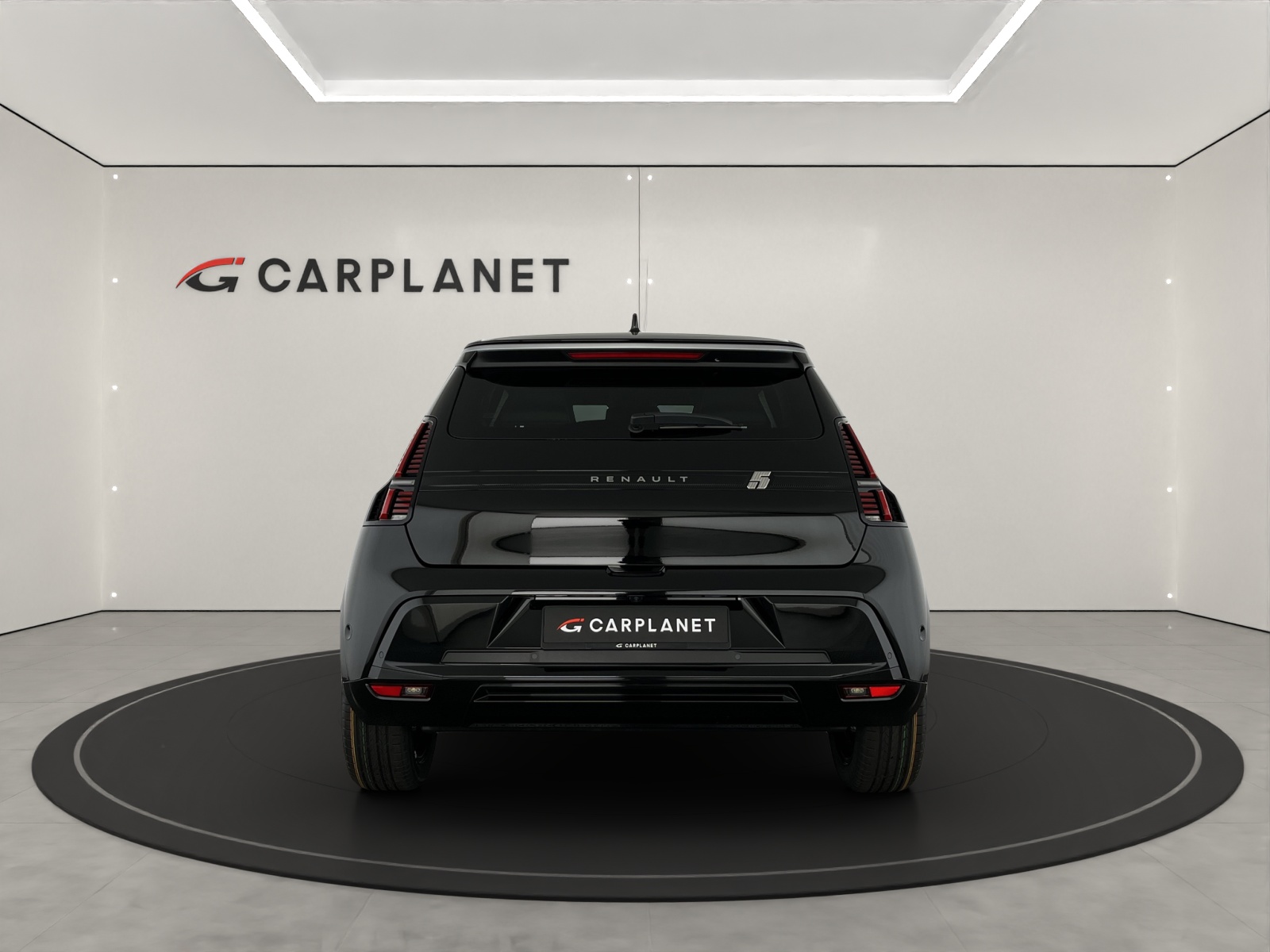 RENAULT R5 E-Tech Comfort Range Roland Garros-showroom-element-3