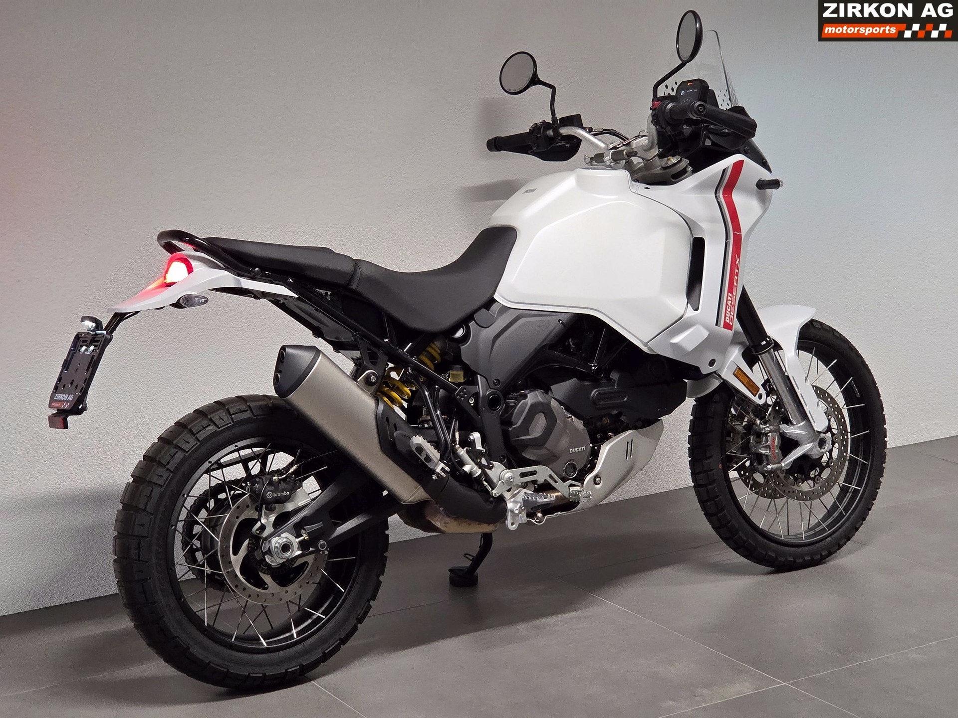 DUCATI Desert X (35kW)-image-4