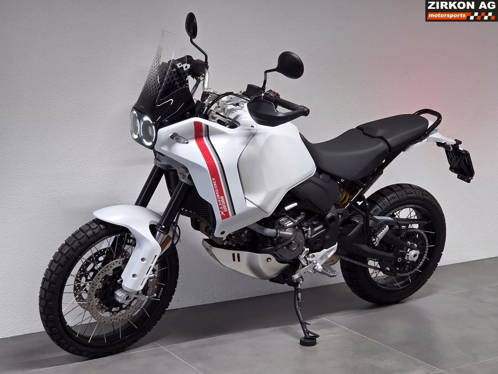 DUCATI Desert X (35kW)-image-7