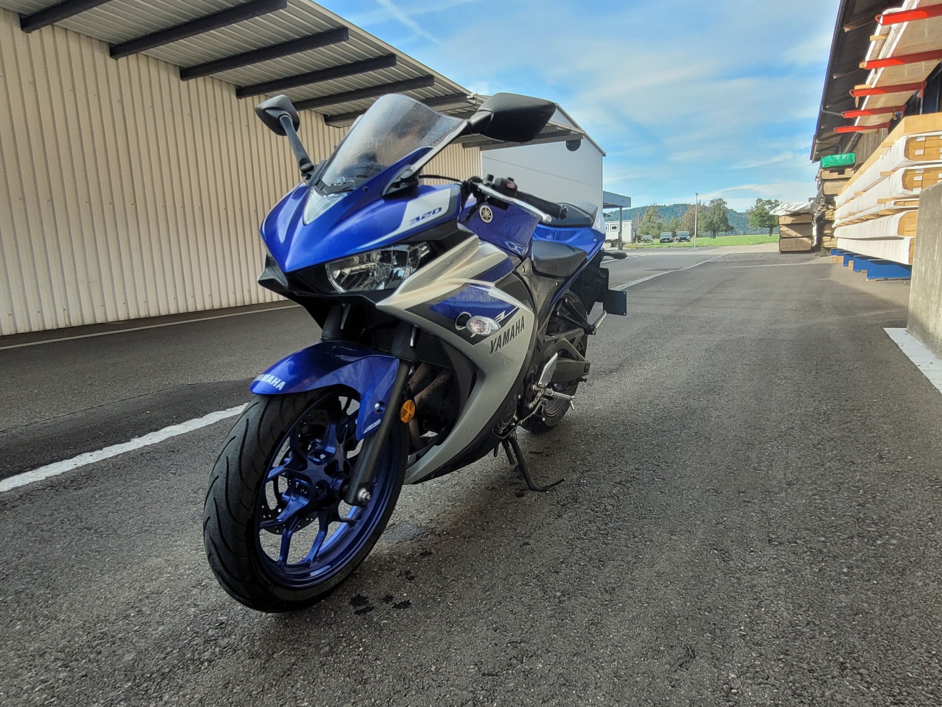 YAMAHA YZF-R3 ABS-image-3