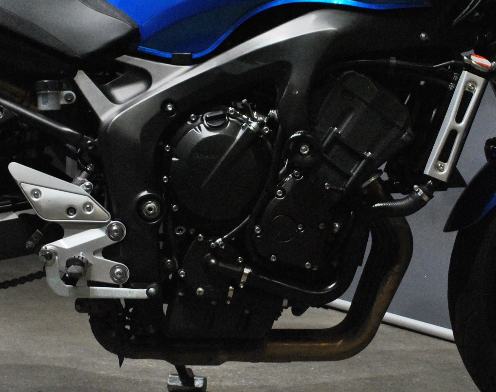 YAMAHA FZ6 N S2 ABS (25kW)-image-8