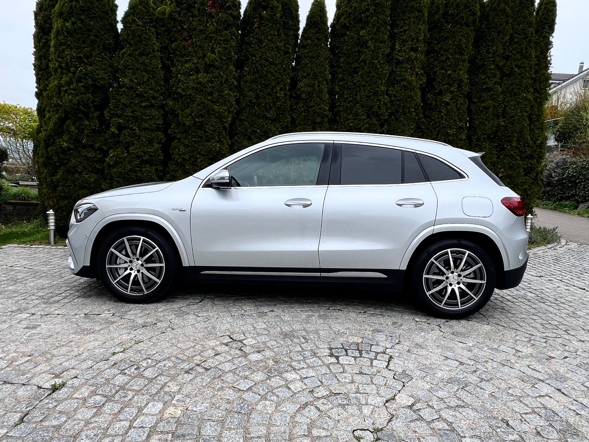 MERCEDES-BENZ GLA AMG 35 4Matic 8G-DCT-image-14