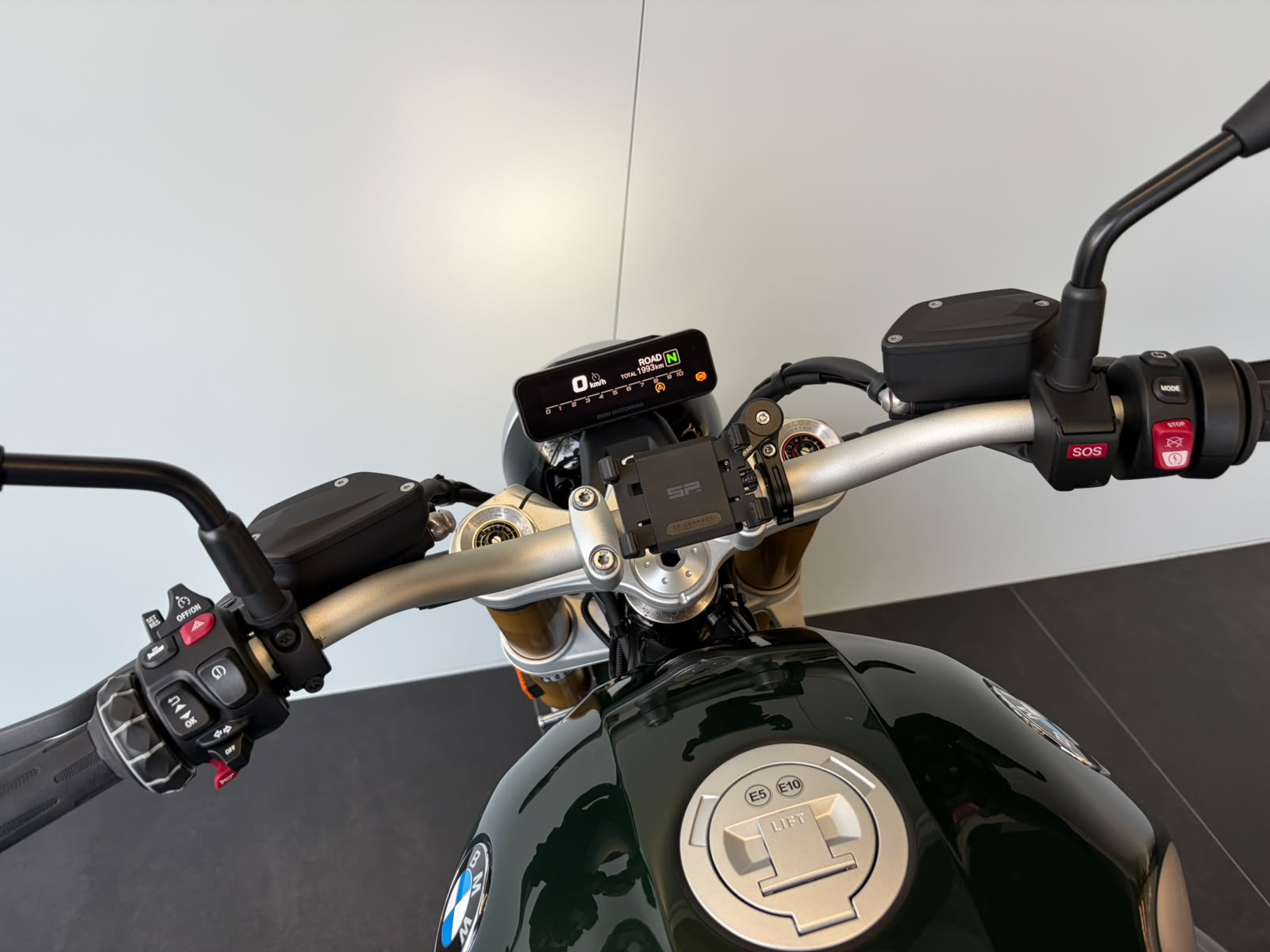 BMW R 12 nine T / nineT-image-12