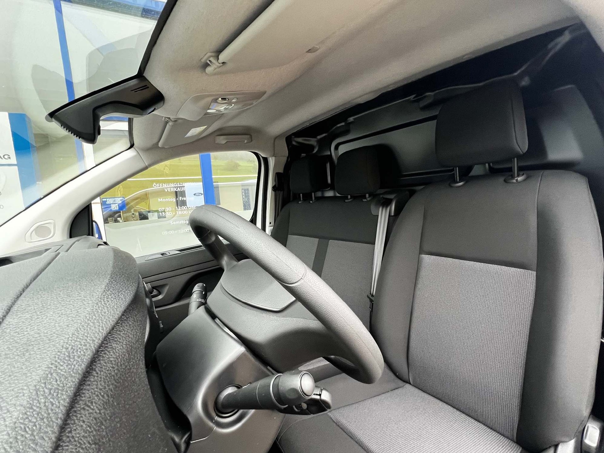 PEUGEOT Expert Kaw. Standard 1.5 BlueHDi 120 S/S-image-9