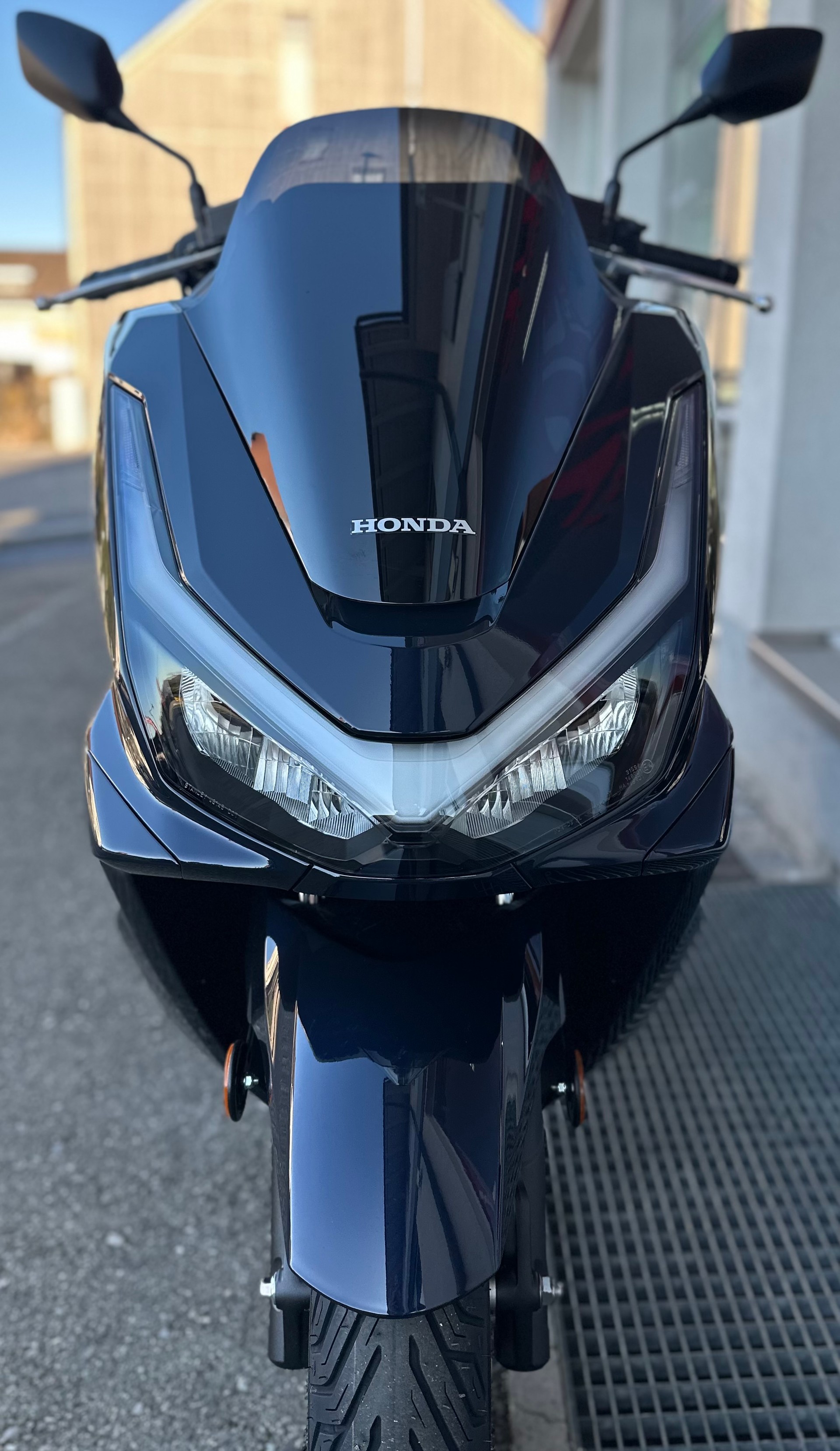 HONDA PCX 125 DX - TFT Konnektivität-image-1