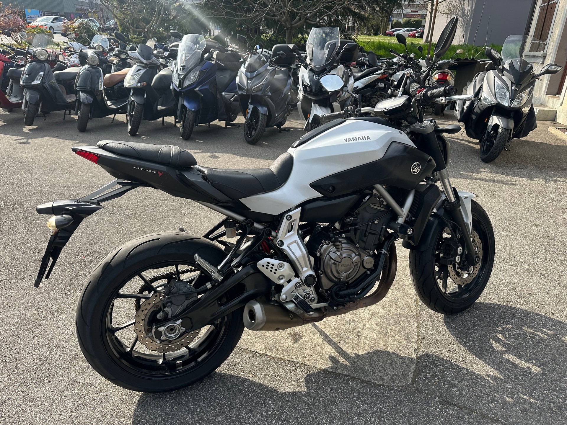 YAMAHA MT-07 ABS-image-3