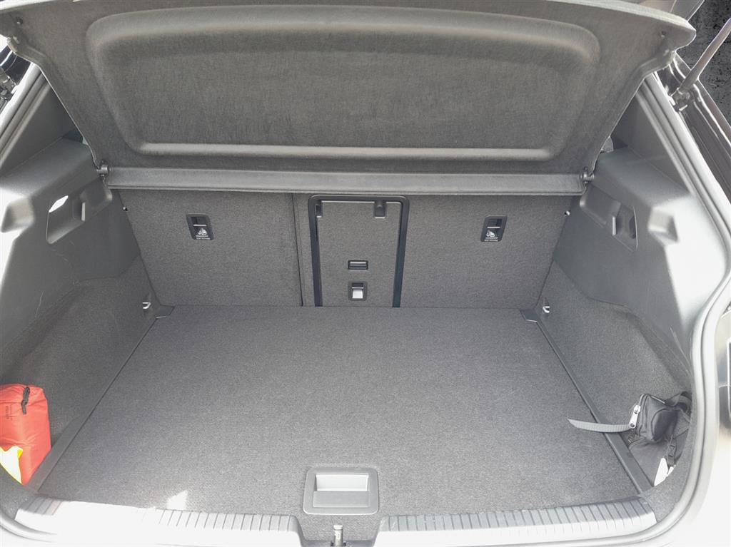 VW ID.3 Pro 58 kWh Pro United-image-12
