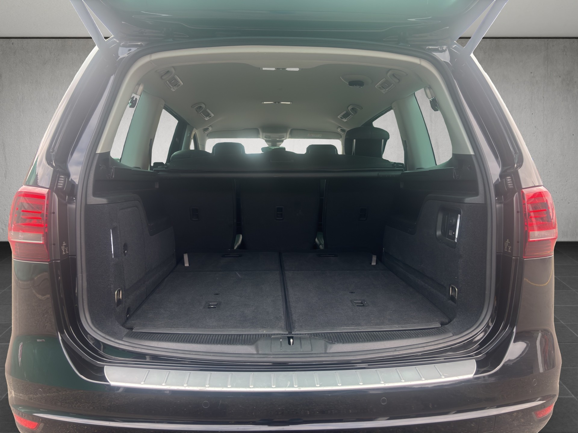 VW Sharan 2.0 TDI BMT Highline 4Motion DSG-image-7