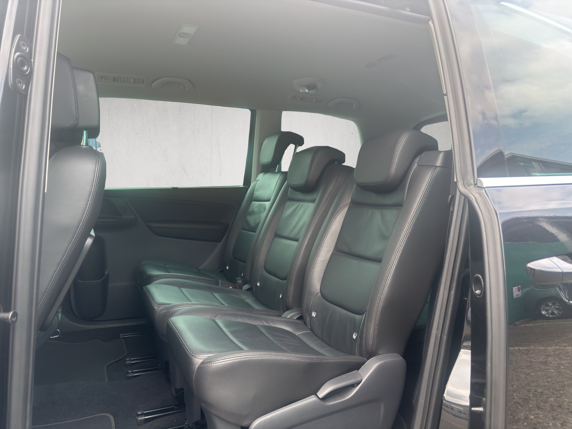 VW Sharan 2.0 TDI BMT Highline 4Motion DSG-image-5