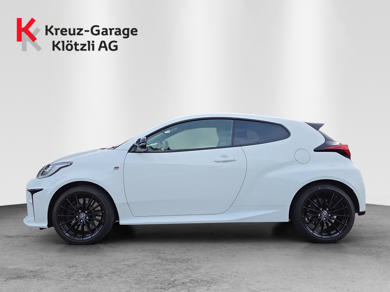 TOYOTA Yaris 1.6 GR Sport-image-5