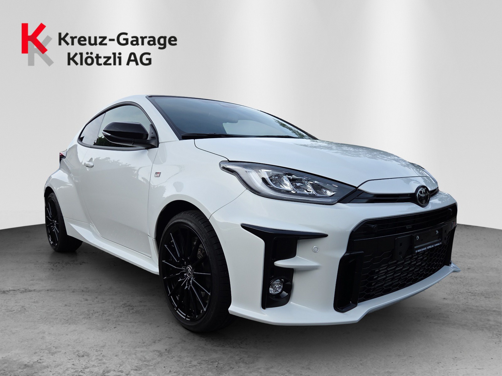 TOYOTA Yaris 1.6 GR Sport