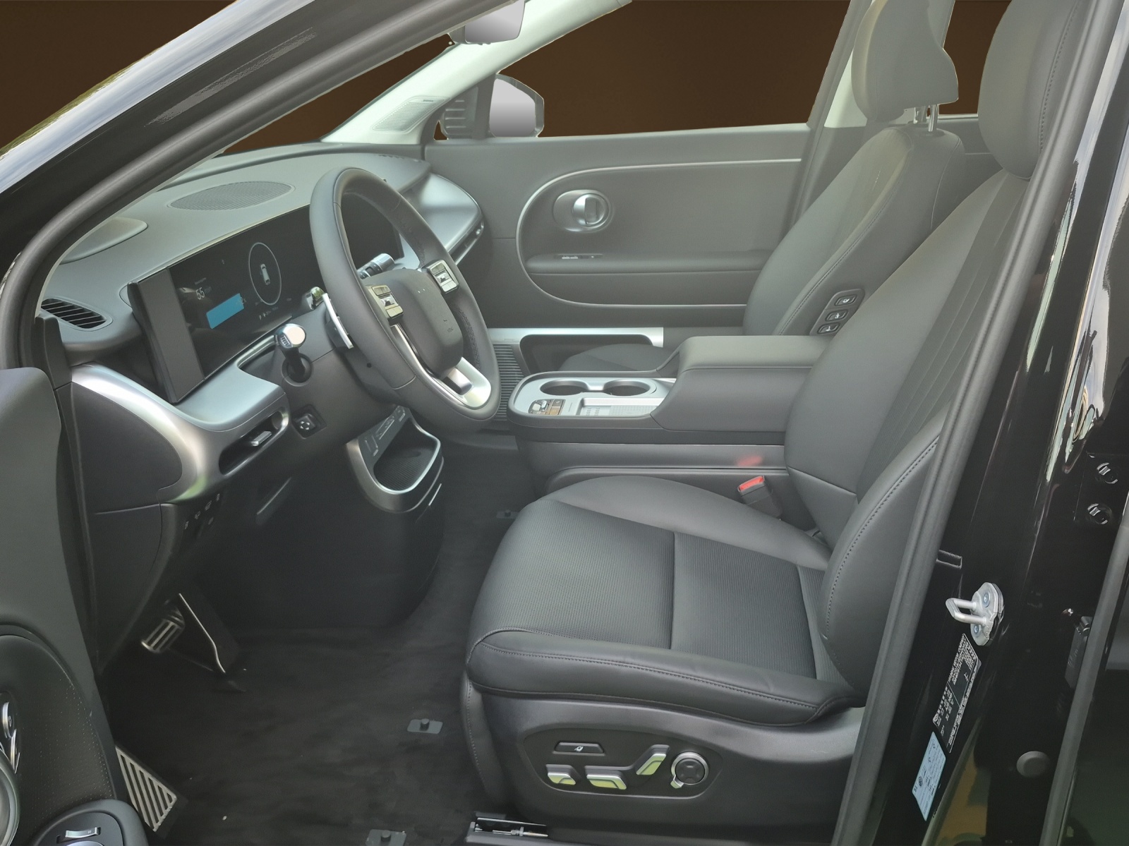 HYUNDAI Ioniq 9 Calligraphy 4WD-image-5