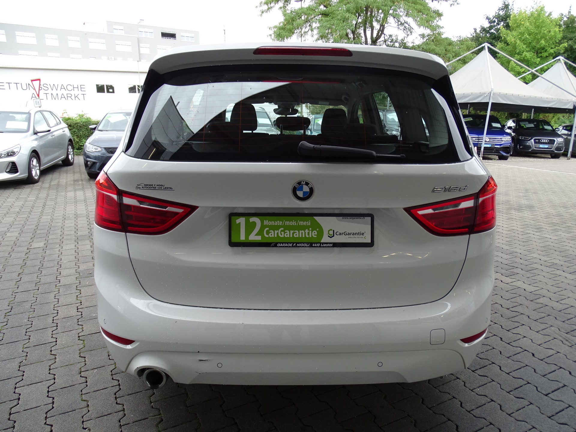 BMW 216d Gran Tourer DKG-image-9