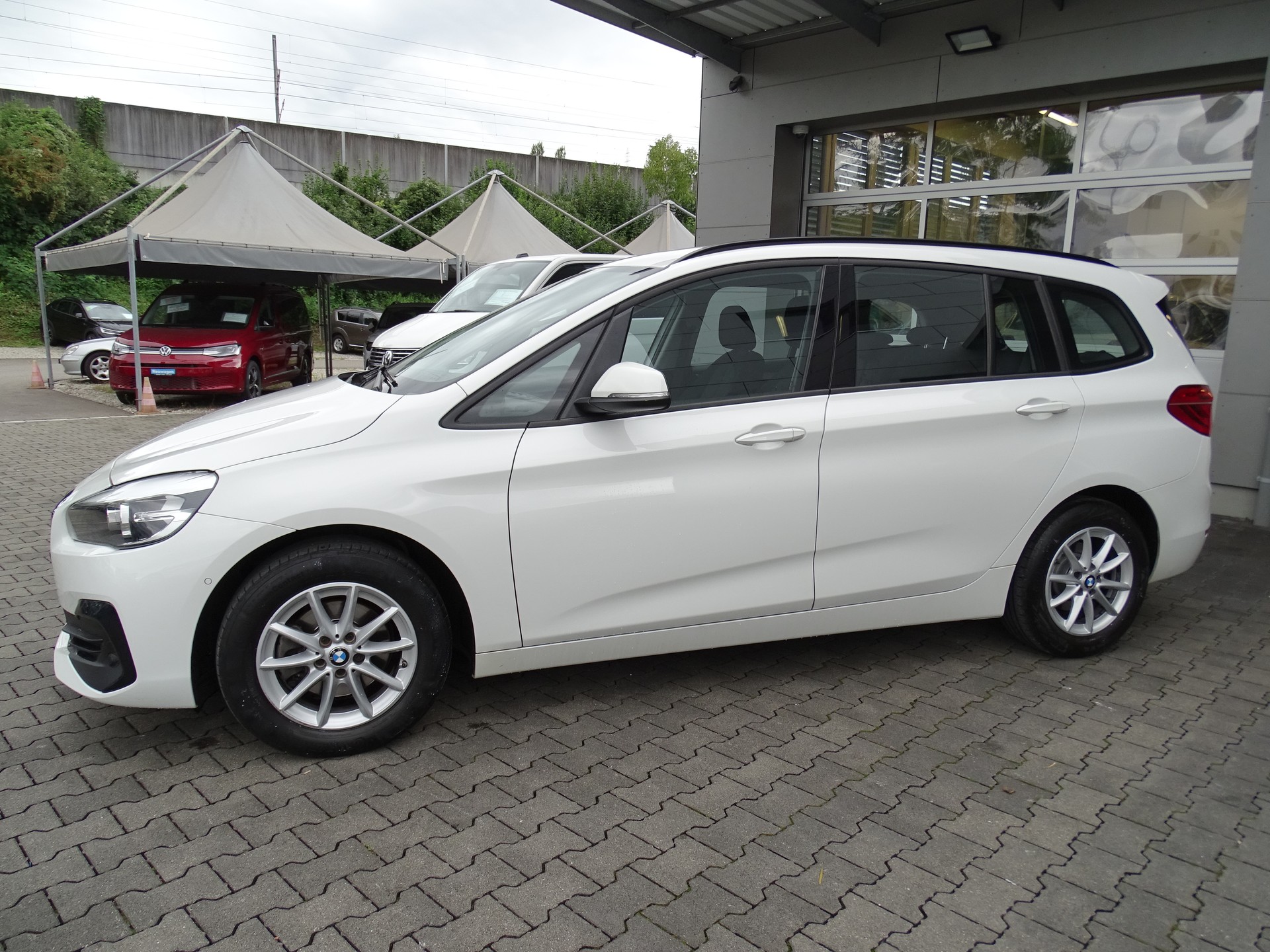 BMW 216d Gran Tourer DKG-image-15