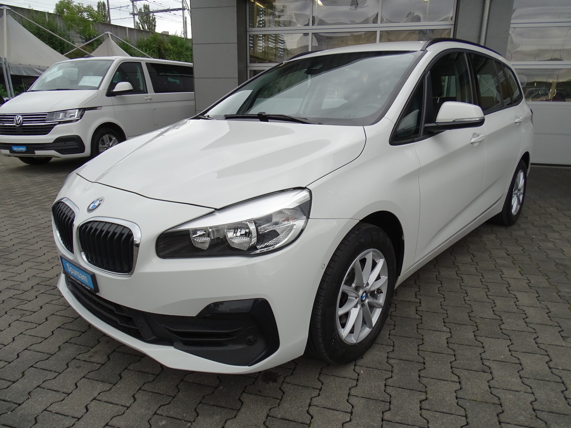 BMW 216d Gran Tourer DKG-image-17