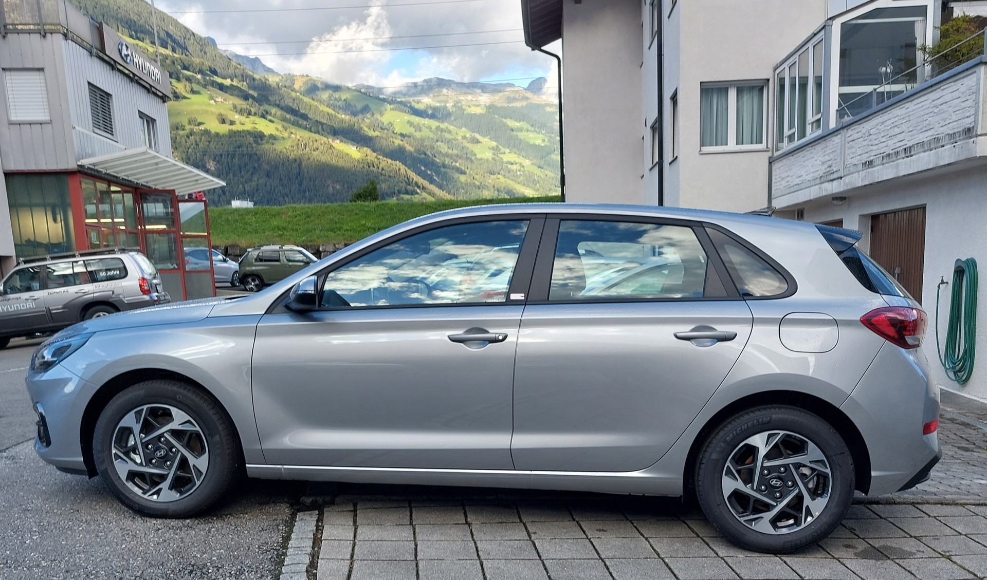 HYUNDAI i30 1.5 T-GDi Origo 48V MH DCT-image-5
