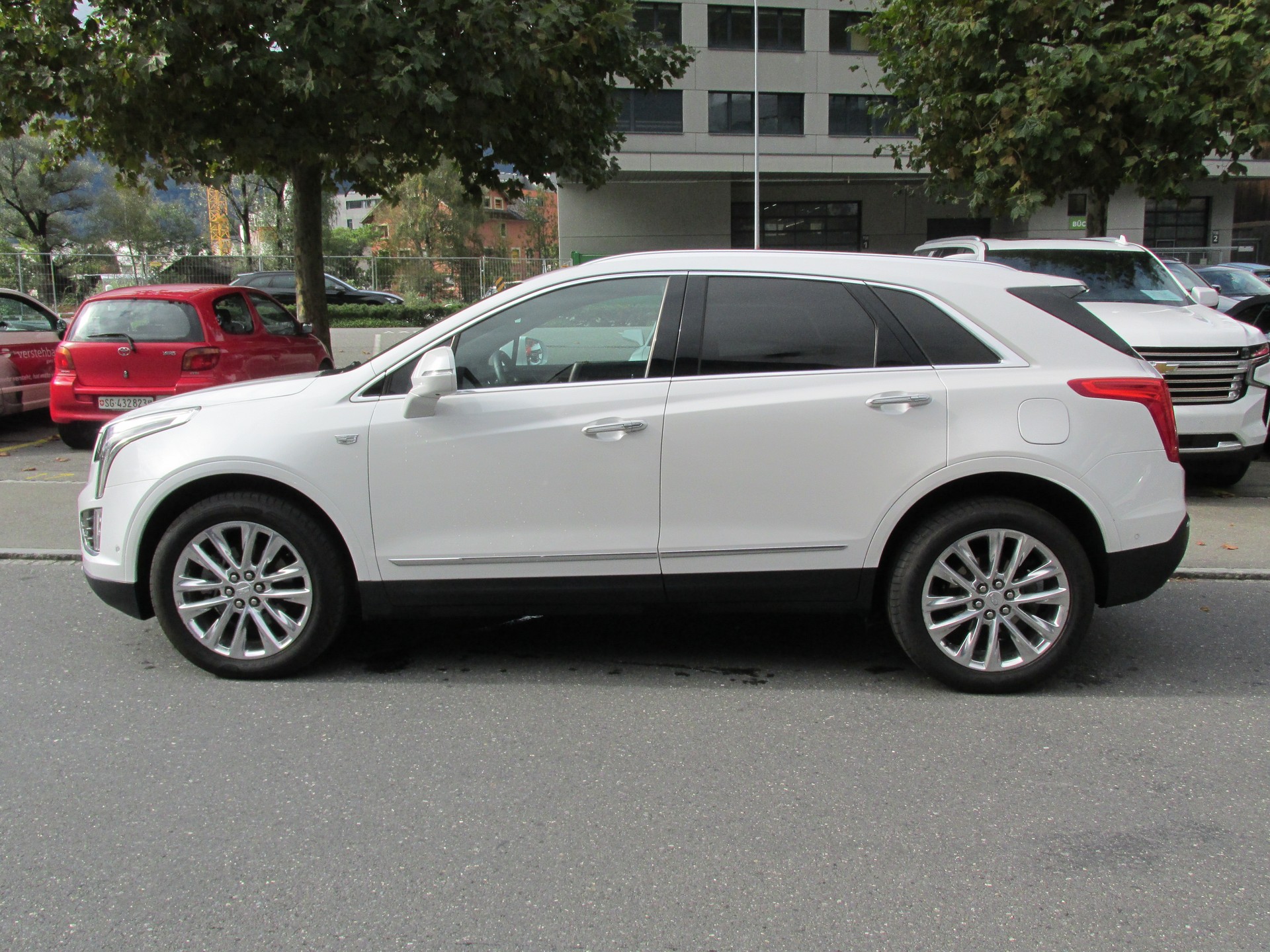 CADILLAC XT5 Crossover 3.6 Platinum Automatic-image-1