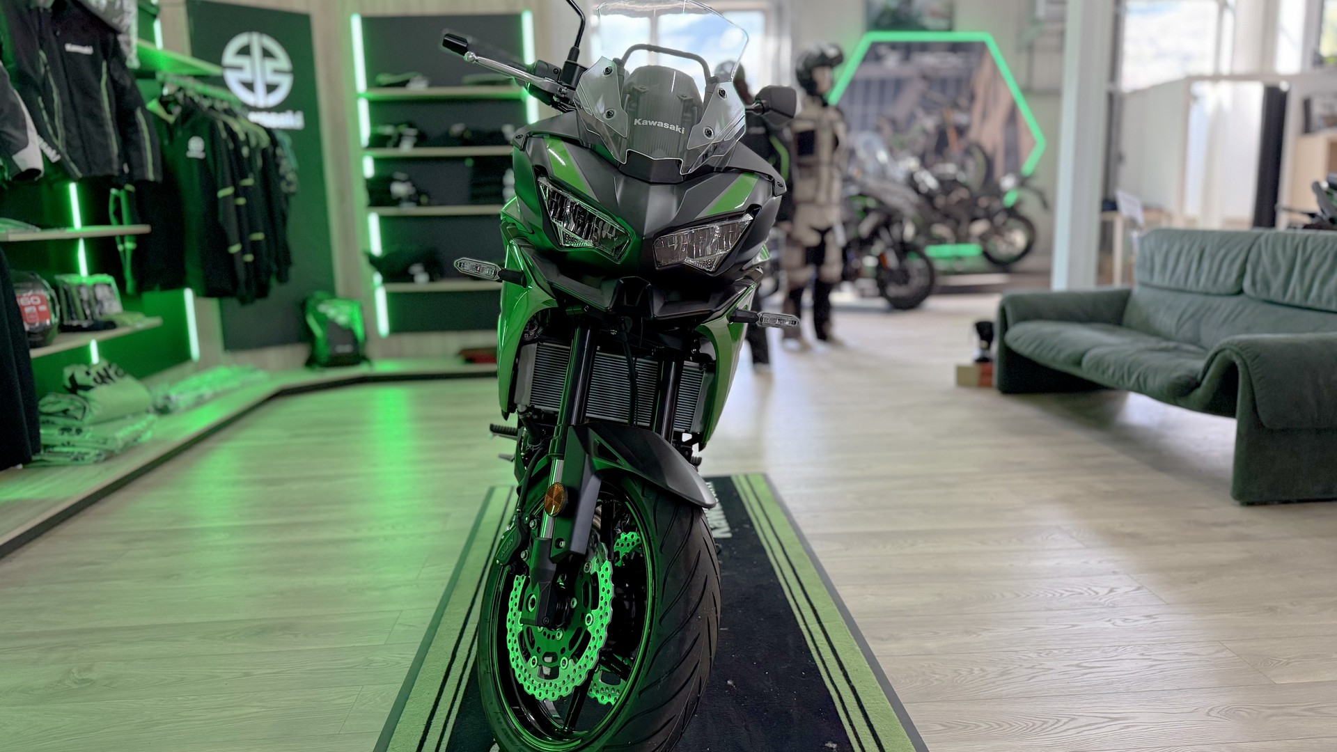 KAWASAKI Versys 650 Tourer-image-3
