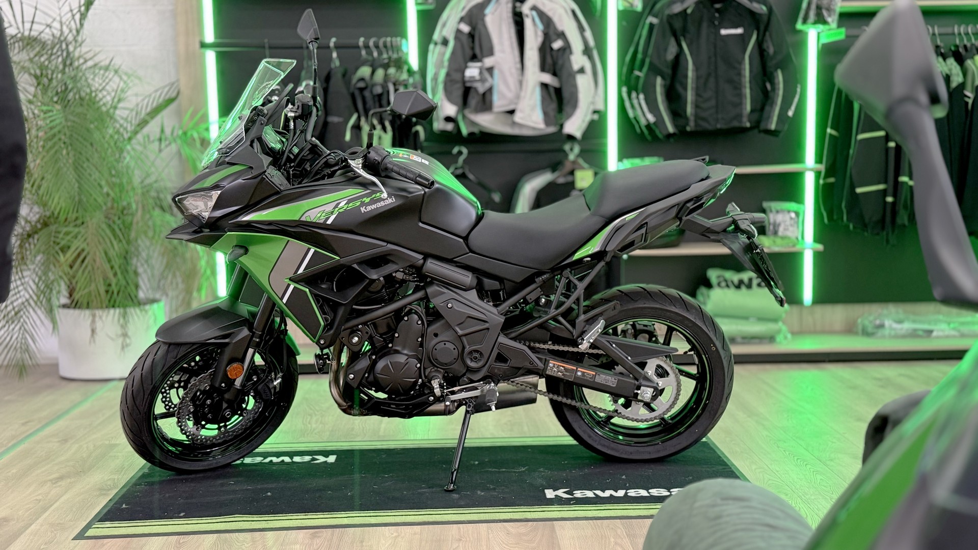 KAWASAKI Versys 650 Tourer-image-4