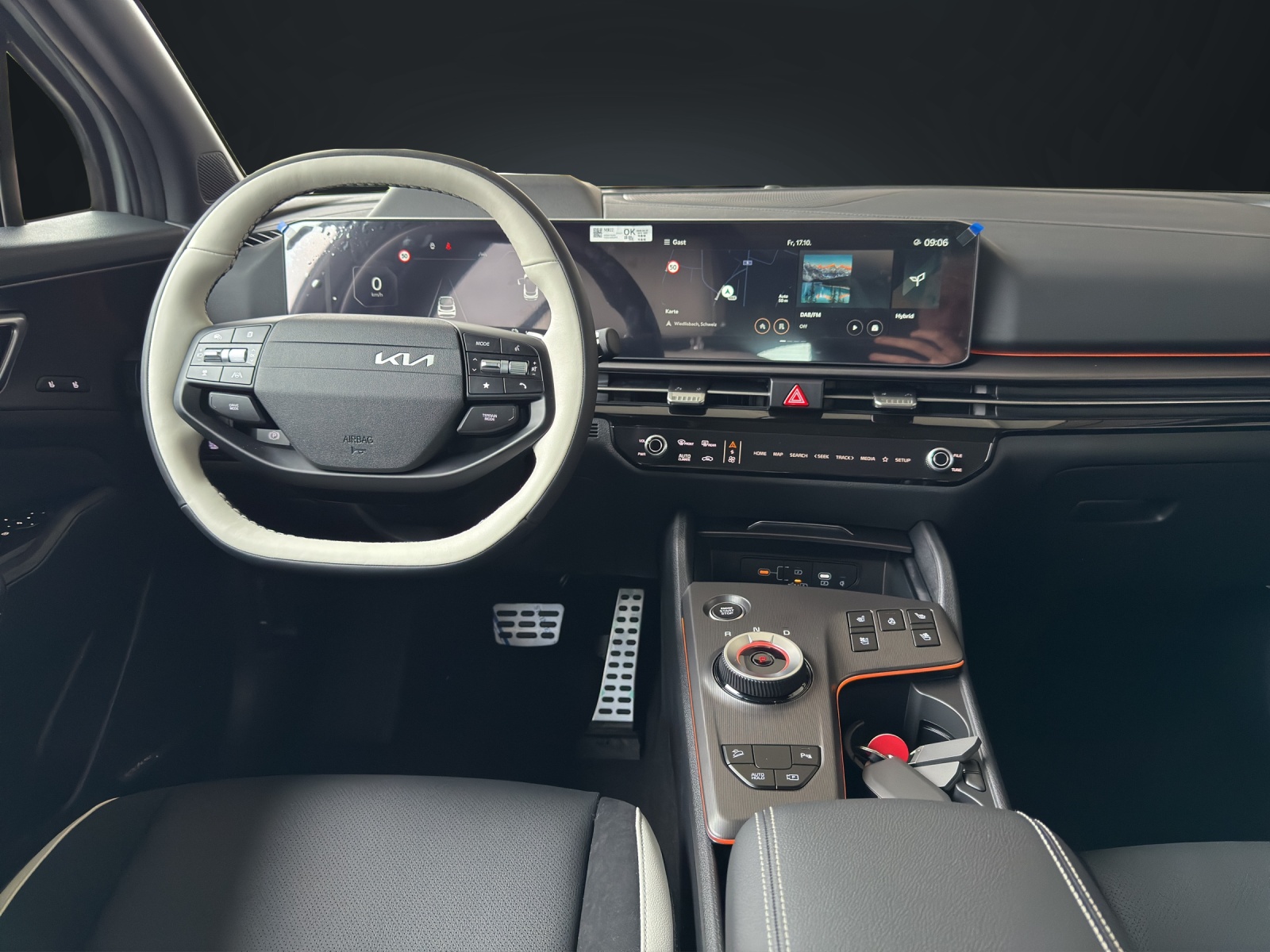 KIA Sportage 1.6 T-GDi Hybrid GT-Line-image-12