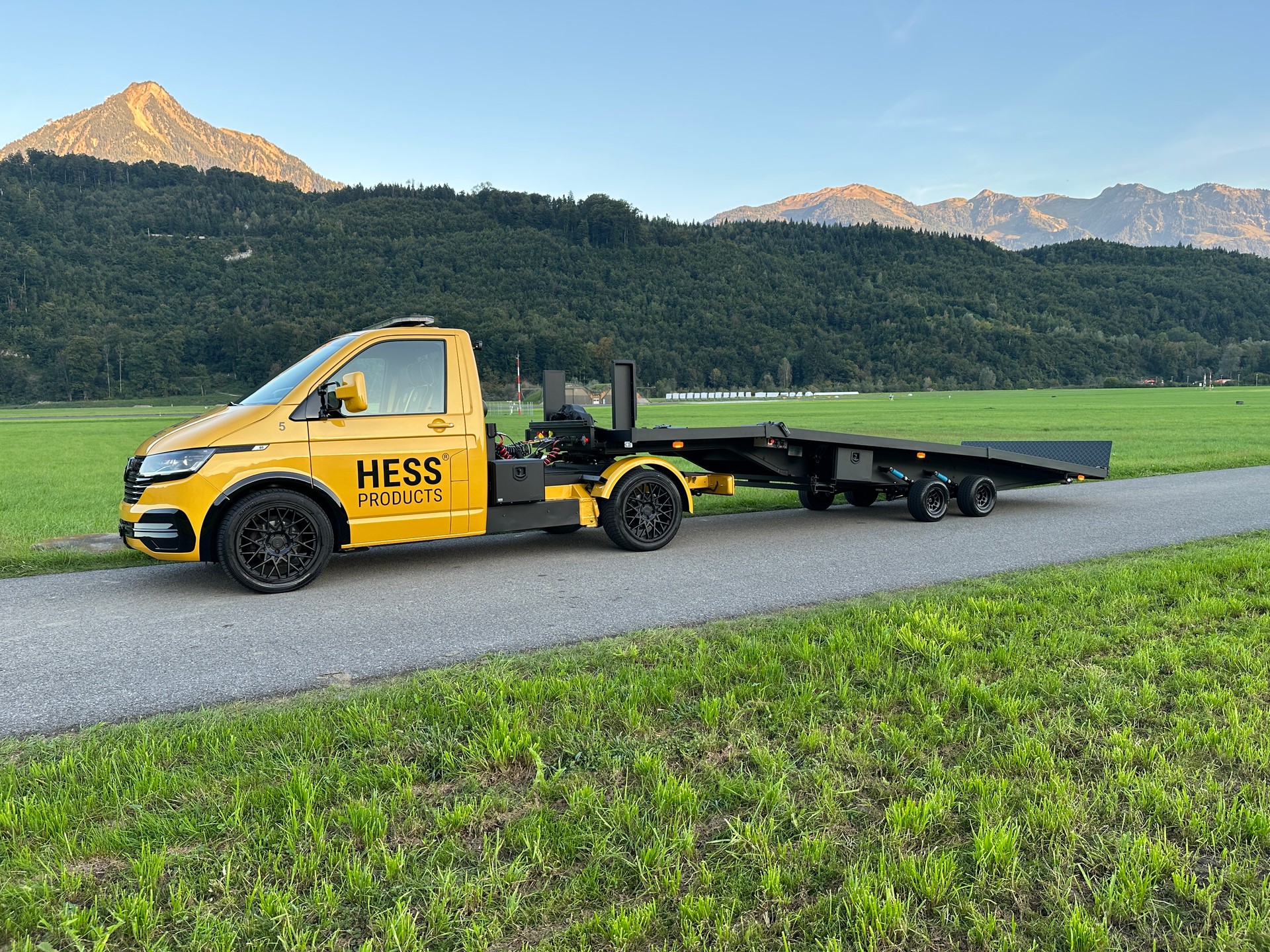 VW T5 4Motion Sattelschlepper Baldinger-showroom-element-1