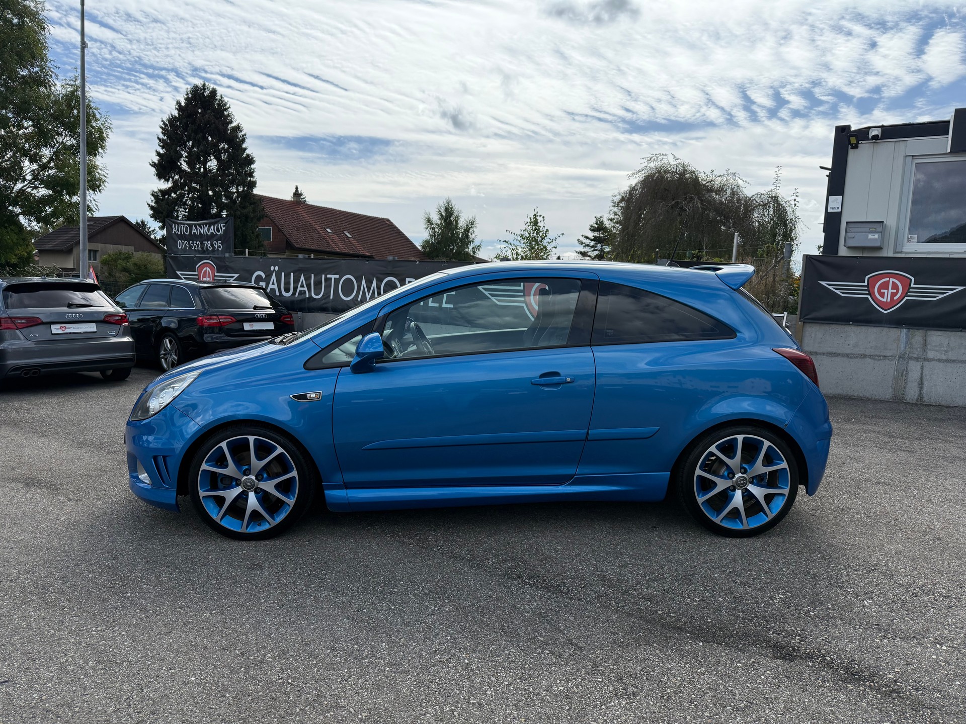 OPEL Corsa 1.6 Turbo OPC-image-5