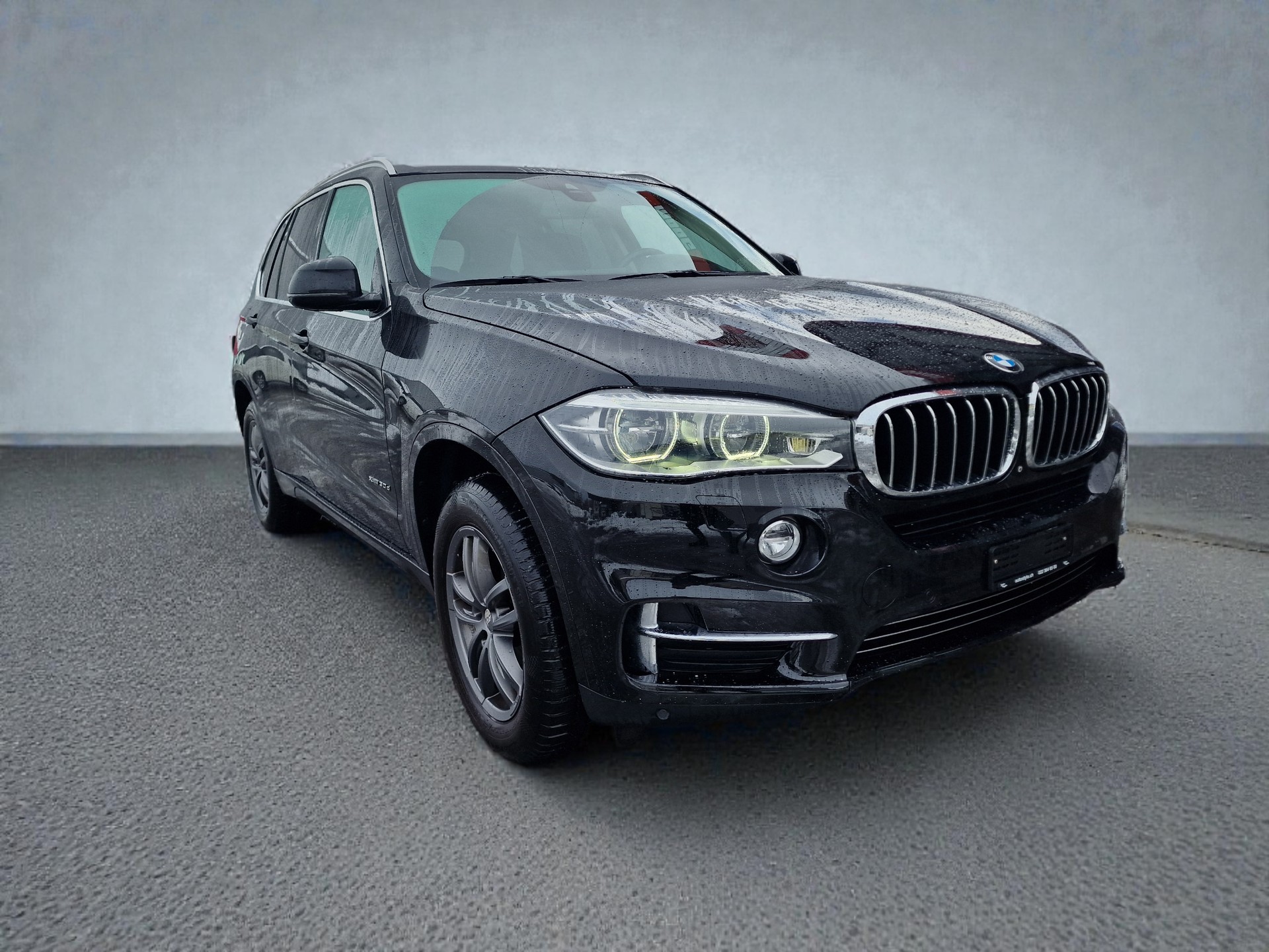 BMW X5 xDrive 30d Steptronic 12Mt Gara Anhängkupp MFK Neu 8x Alu-image-4