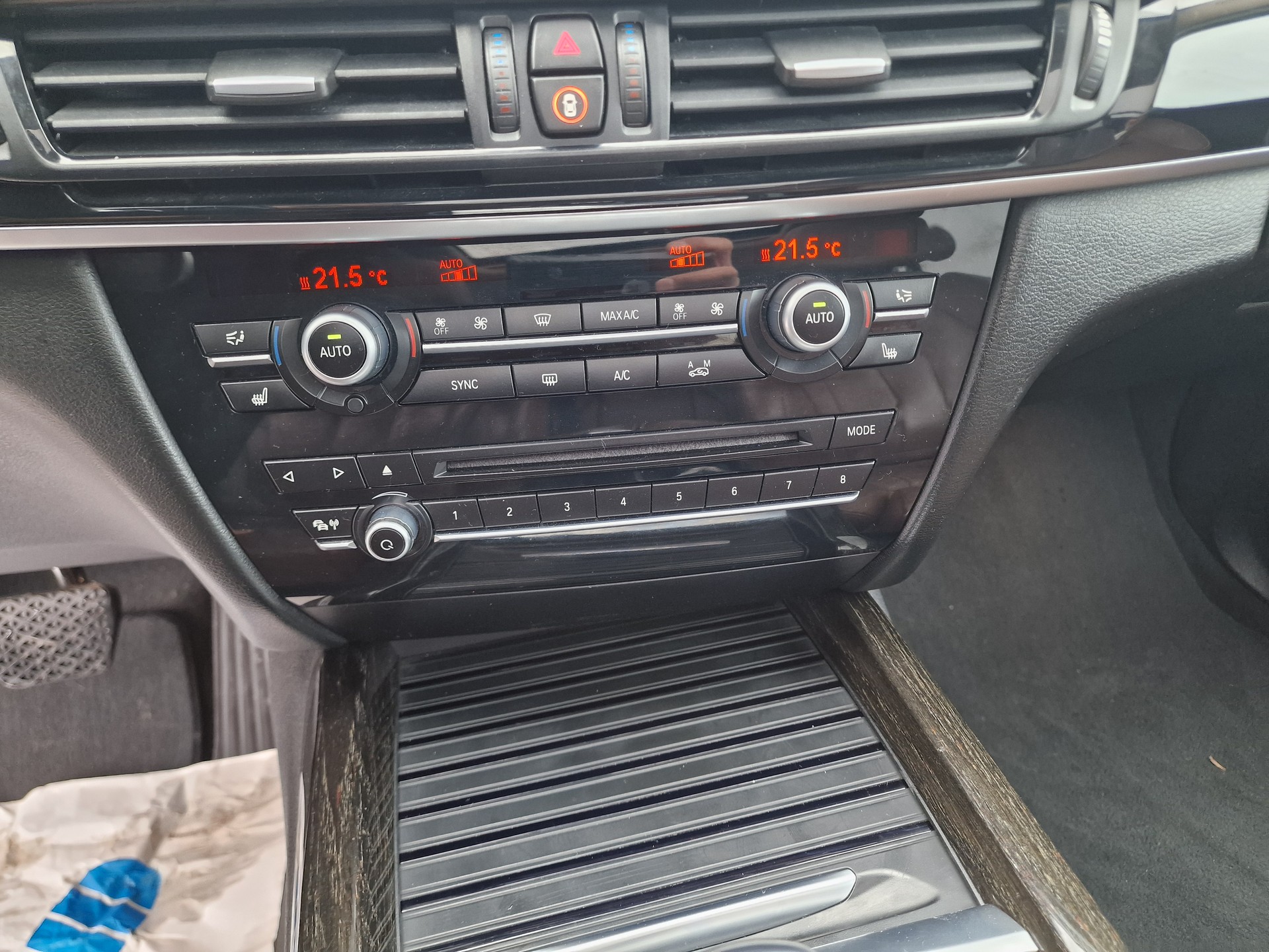 BMW X5 xDrive 30d Steptronic 12Mt Gara Anhängkupp MFK Neu 8x Alu-image-23