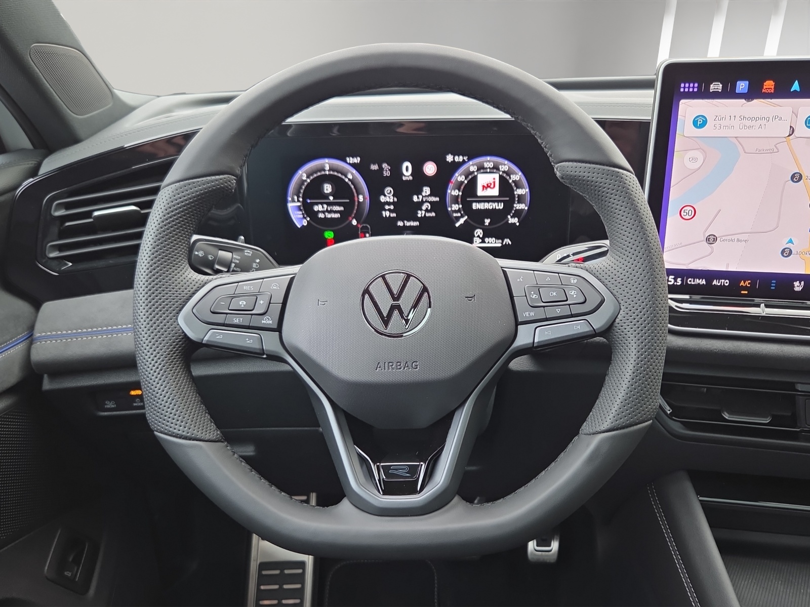 VW Tiguan 2.0 TDI SCR R-Line 4Motion DSG-image-7