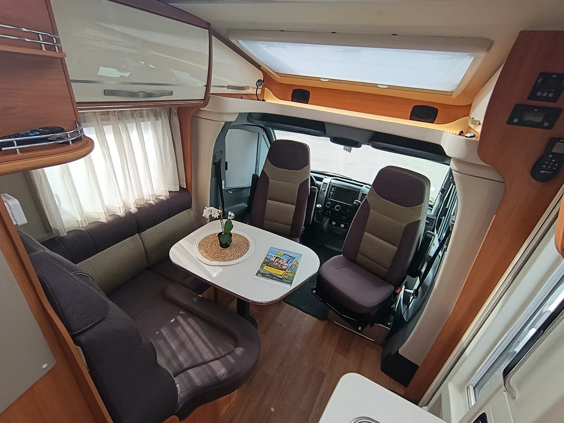 HYMER ML-T 580***Das Beste oder nichts*** Gipfeltreffen zwei Premium Marken****Automat*MaxFan Delux Ventilator*2x 210Ah Lithium*-showroom-element-1