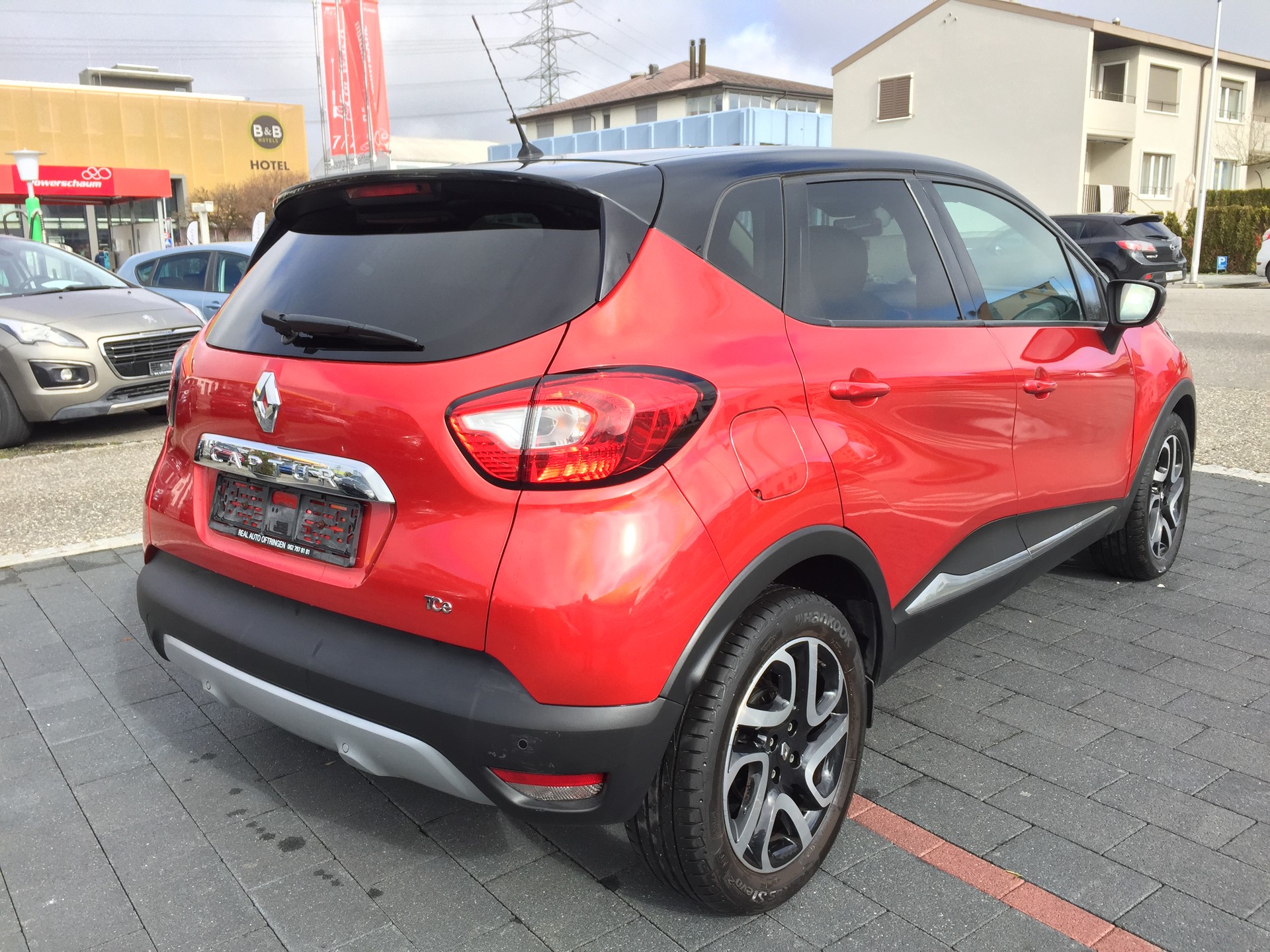 RENAULT Captur 1.2 T 16V Dynamique EDC-image-4