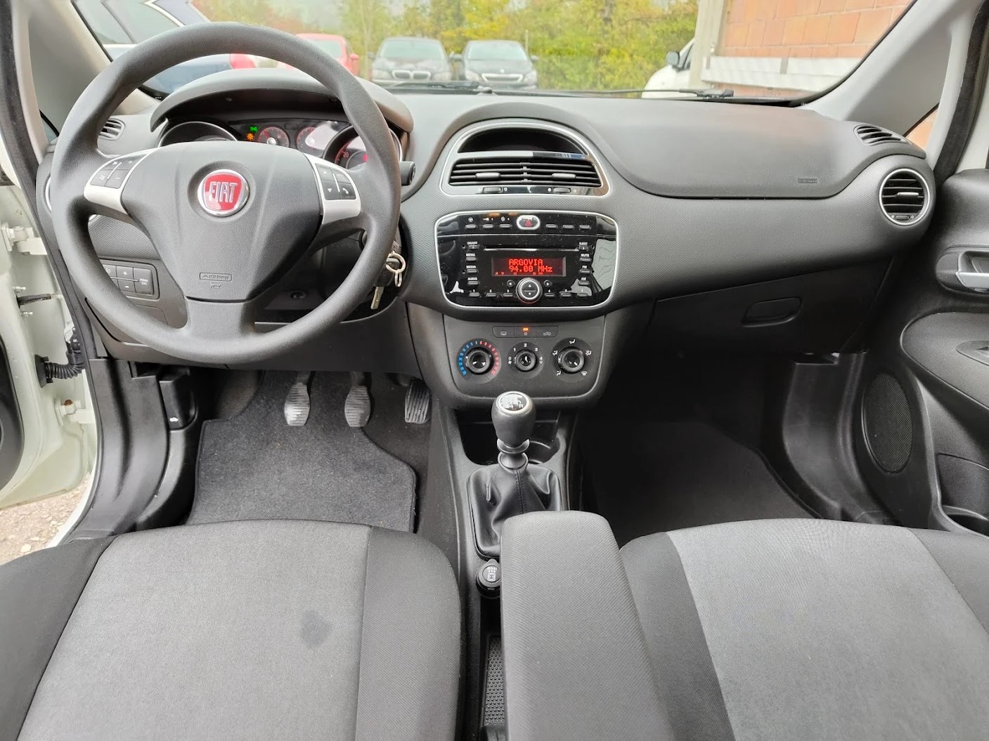 FIAT Punto 1.2 Pop Star-image-1