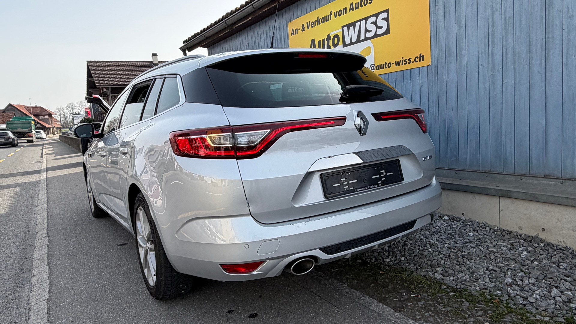 RENAULT MEGANE GT - Line-image-11