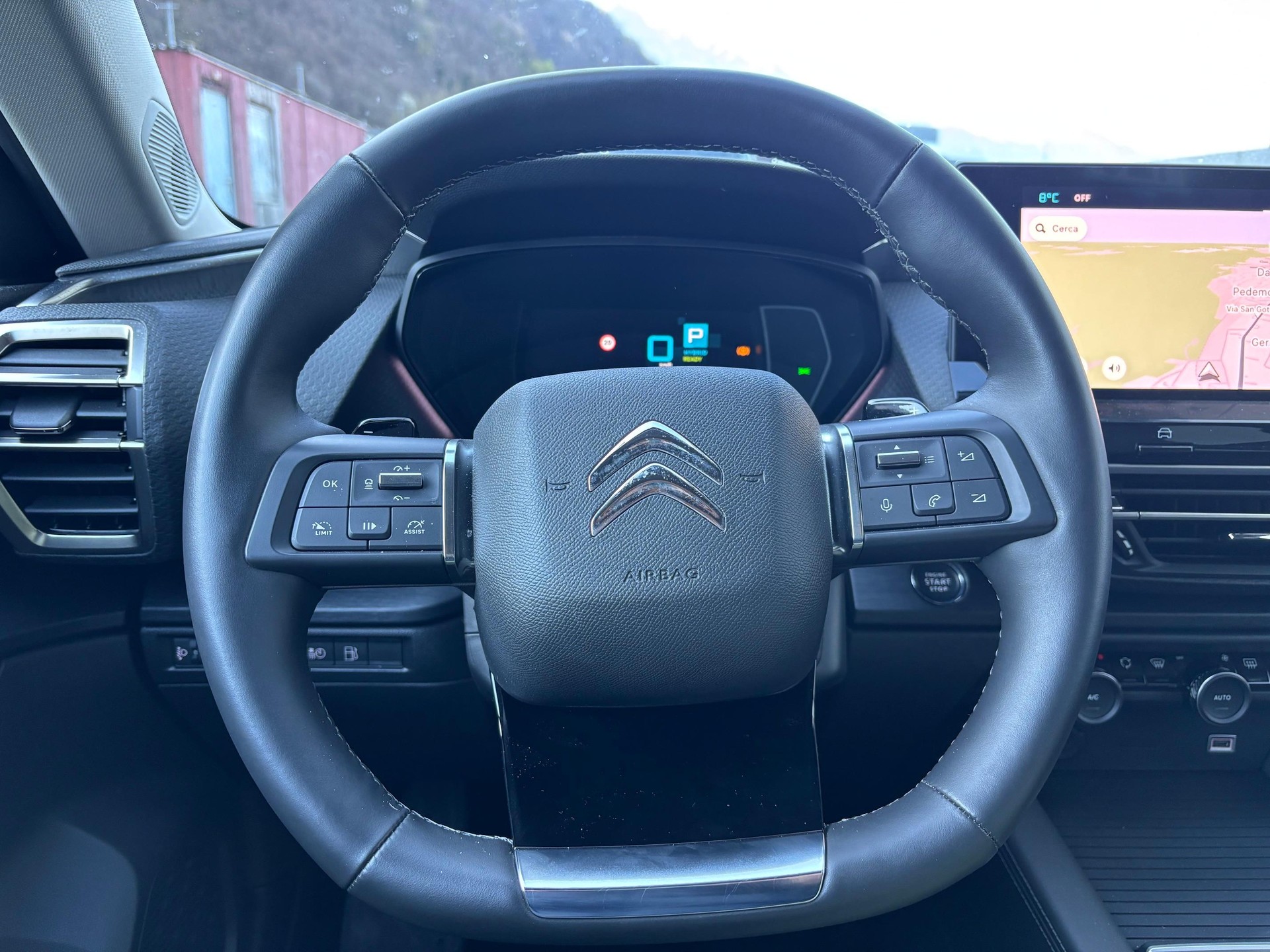 CITROEN C5 X 1.6 Plug-in Hybrid Shine-image-9