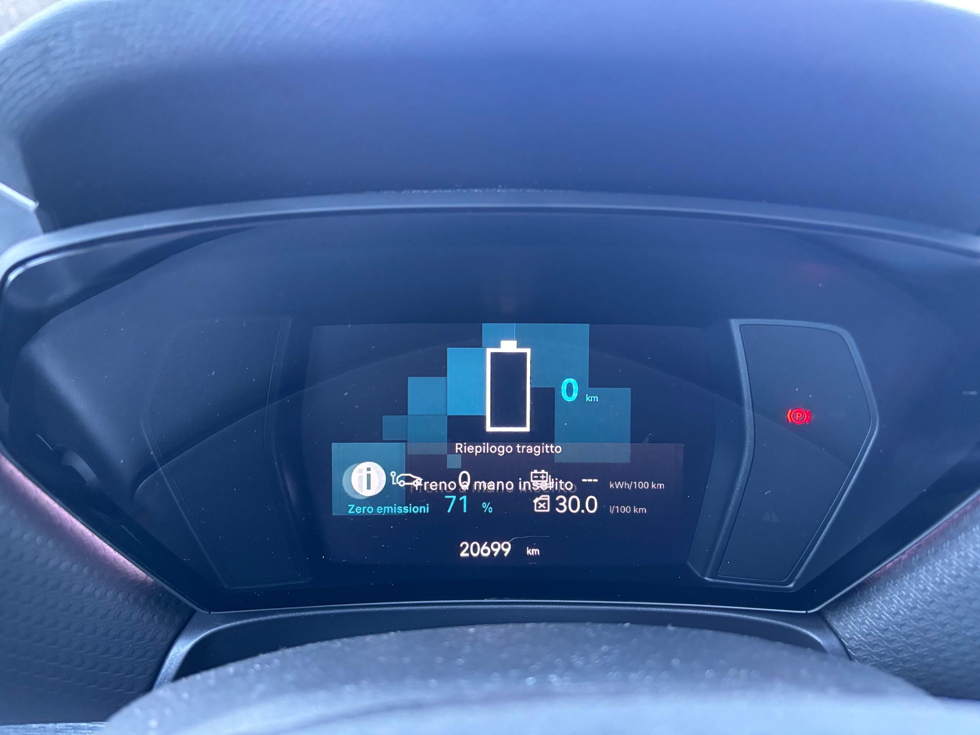 CITROEN C5 X 1.6 Plug-in Hybrid Shine-image-10