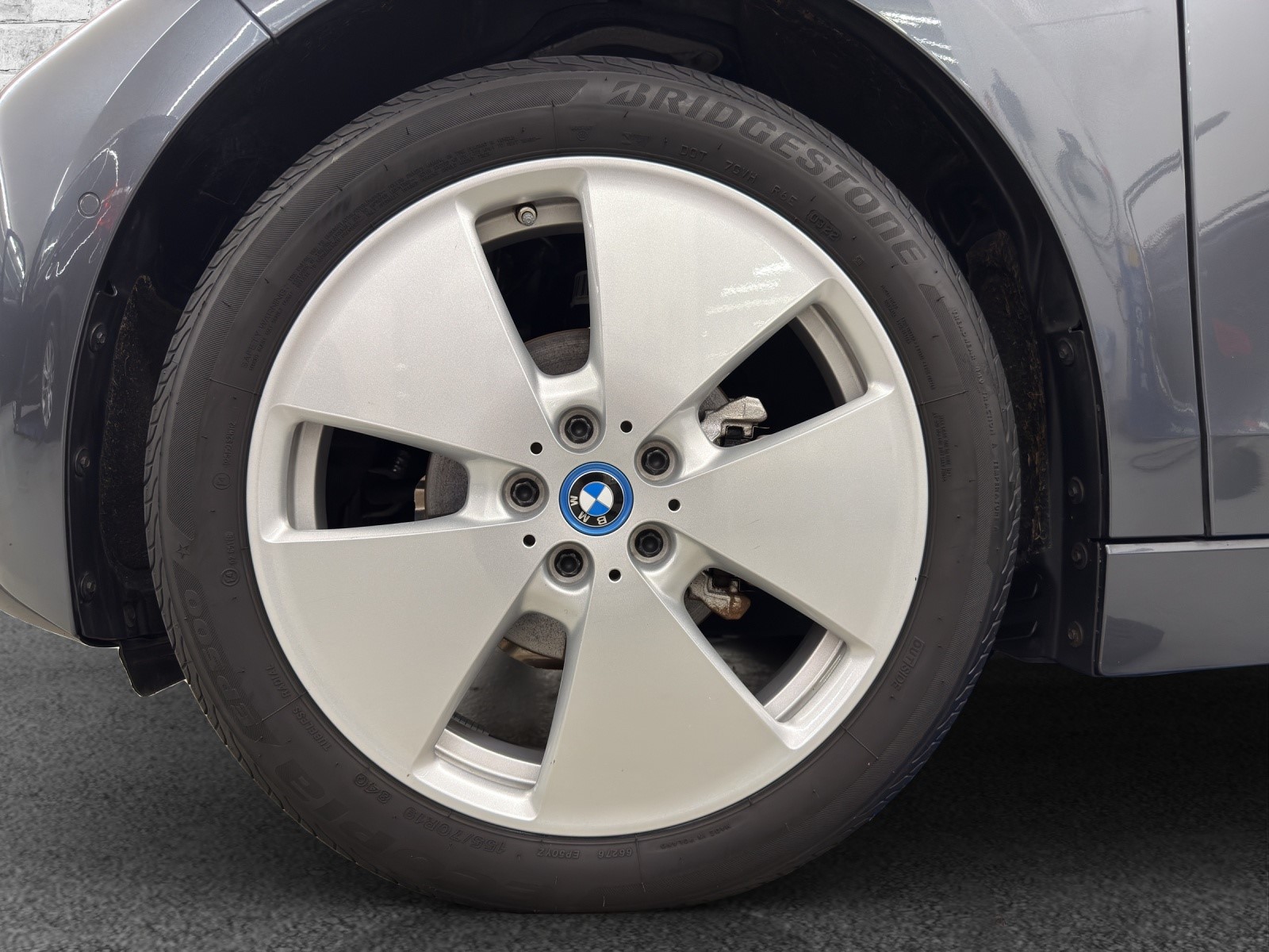 BMW i3 (120Ah)-image-8