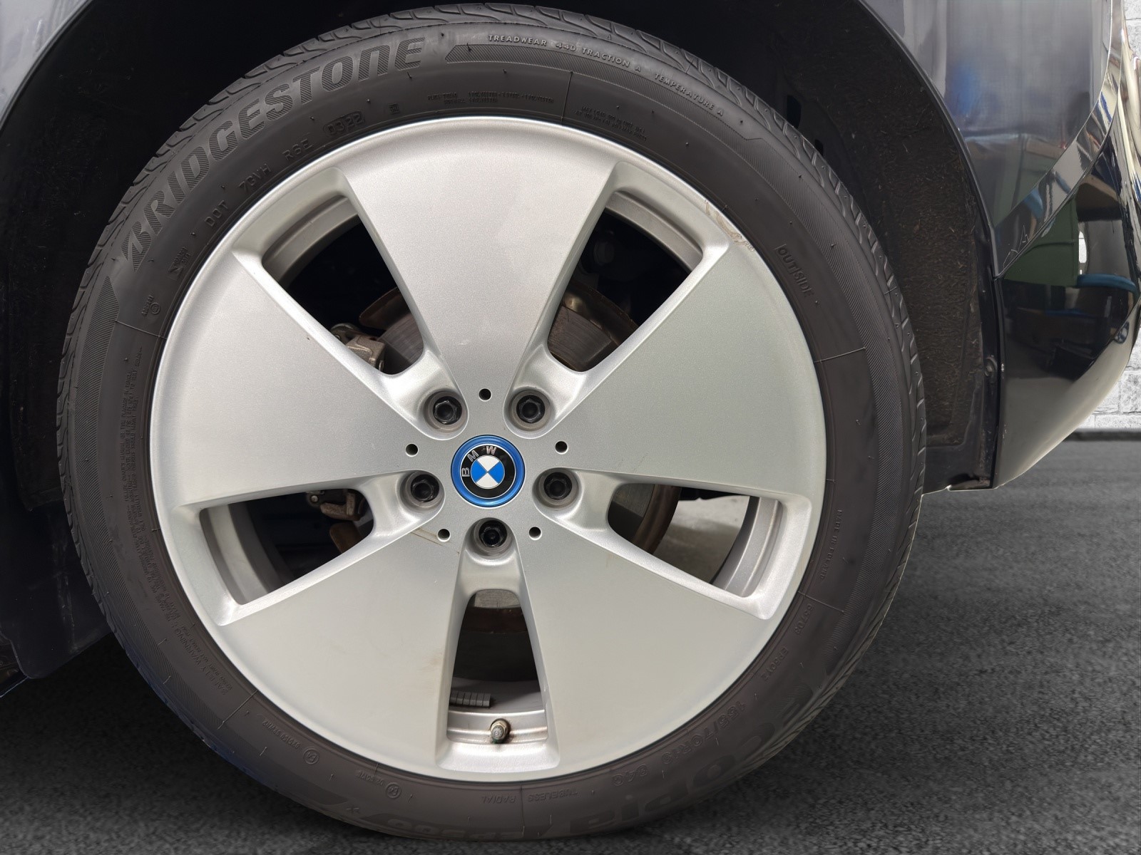 BMW i3 (120Ah)-image-9