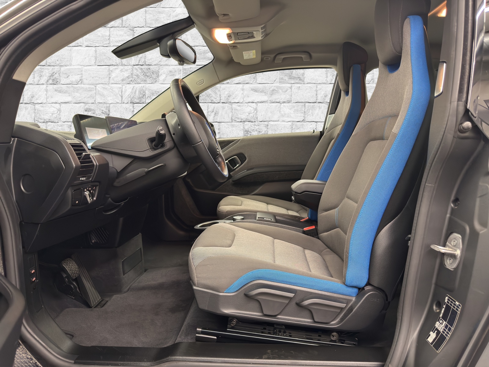 BMW i3 (120Ah)-image-6