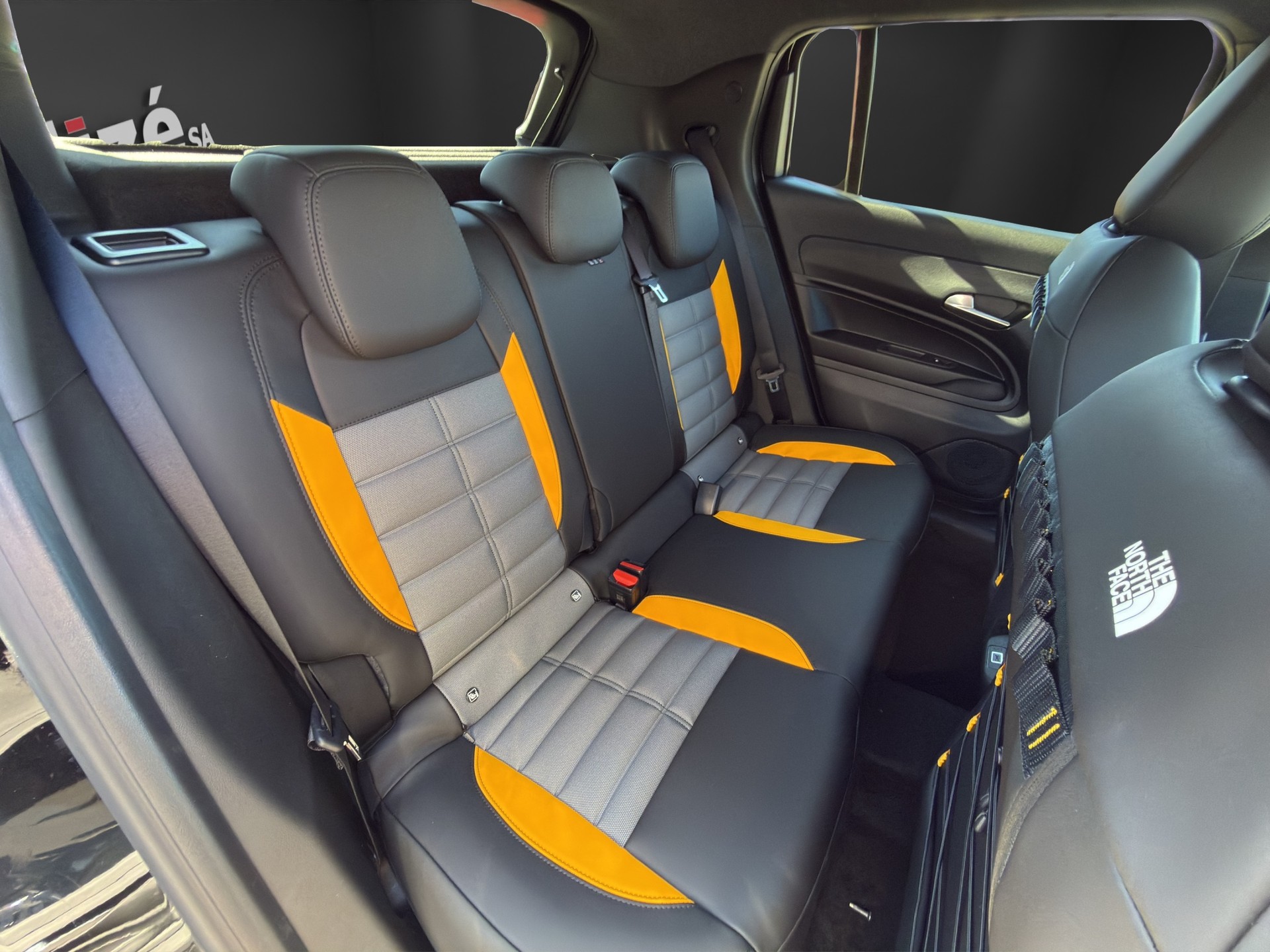 JEEP Avenger 1.2 Turbo MHEV The North Face 4xe-image-16