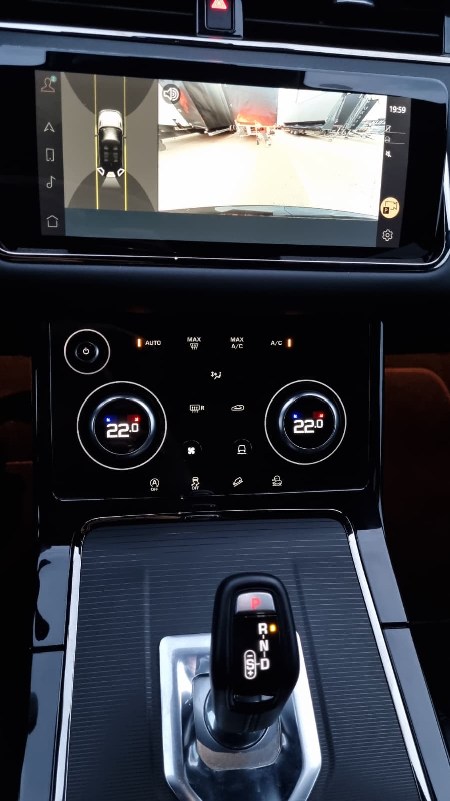 LAND ROVER Range Rover Evoque R-Dynamic P 250 SE AT9-image-10