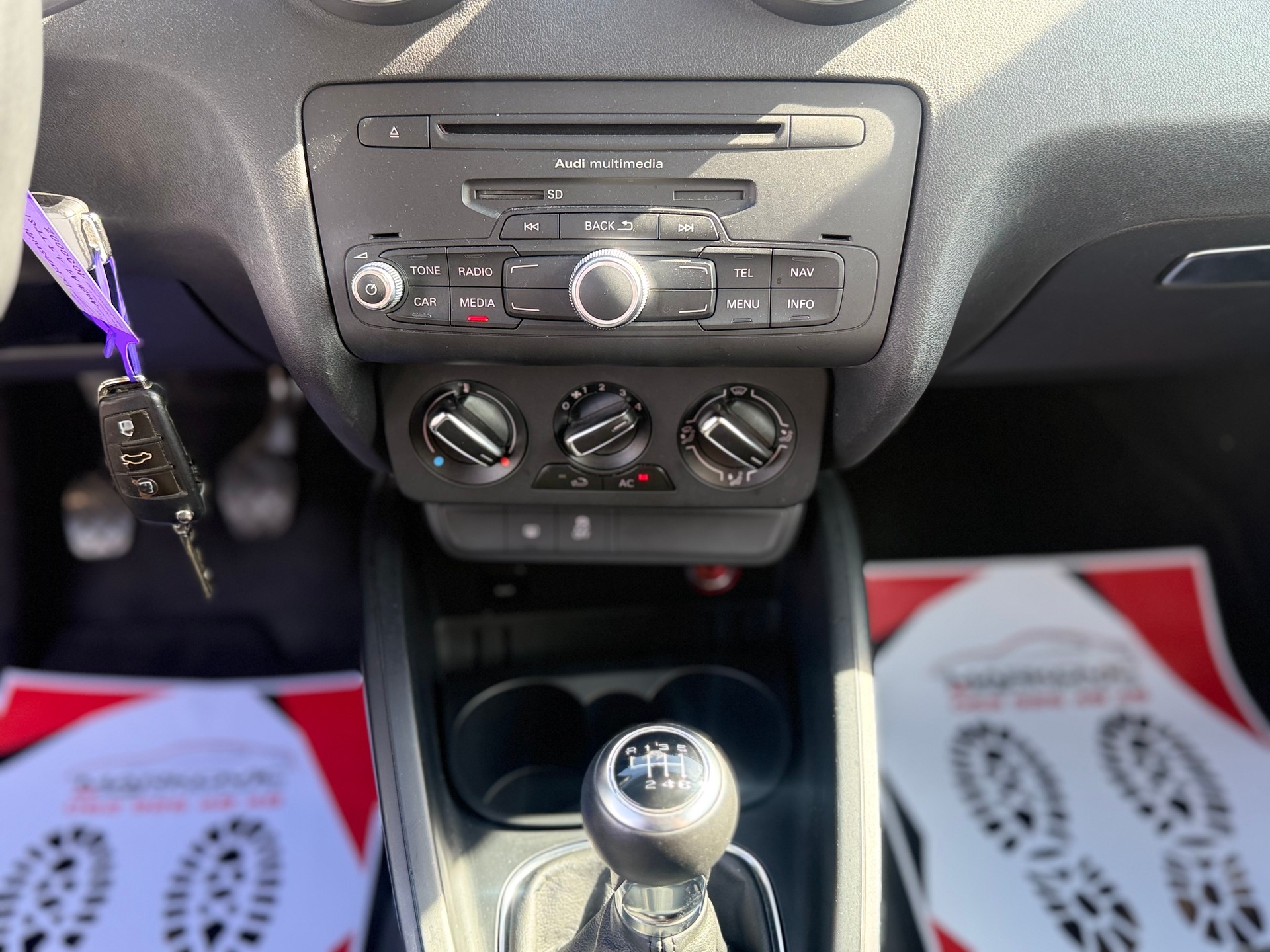 AUDI A1 1.4 TFSI Attraction-image-7
