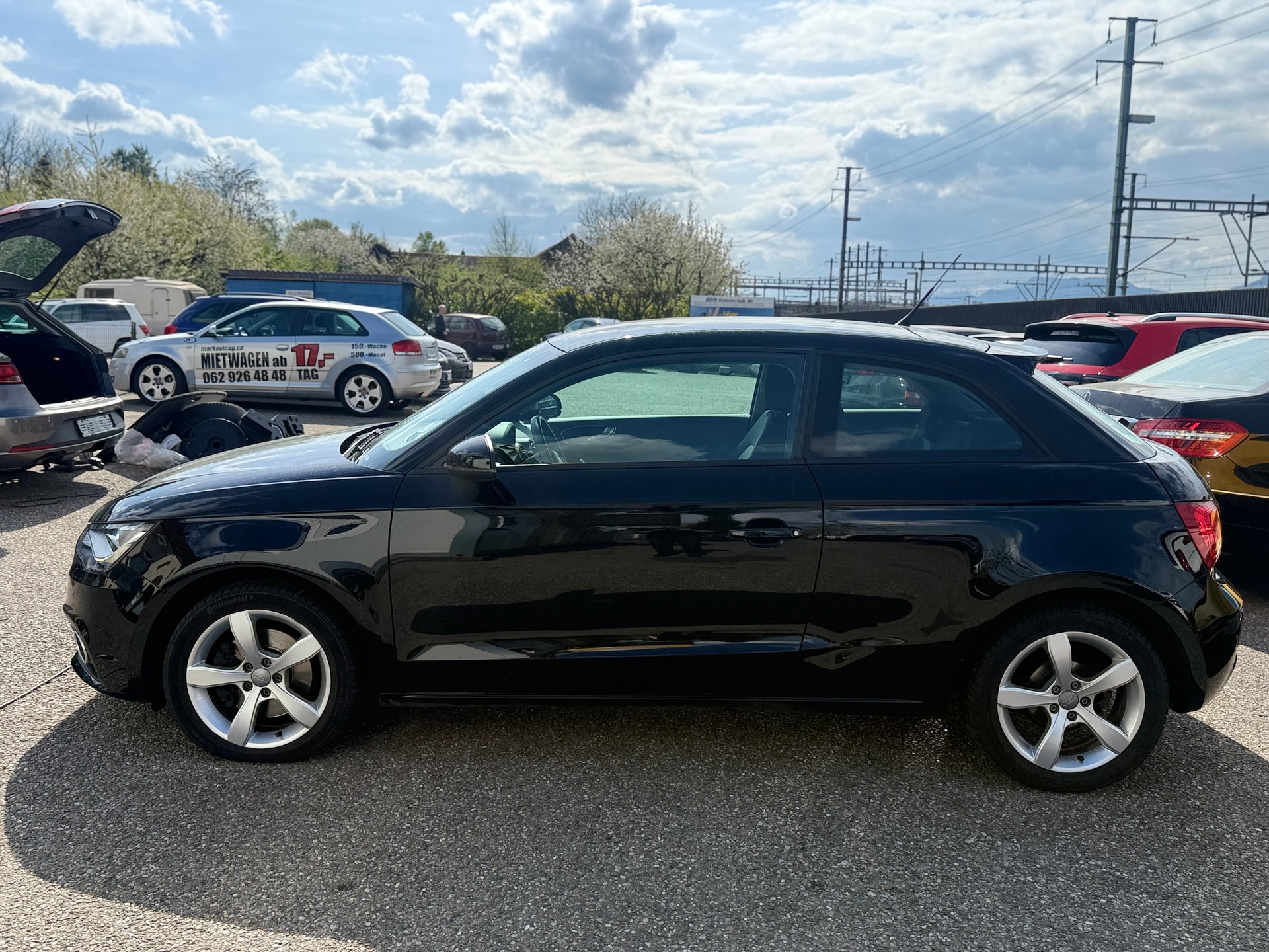 AUDI A1 1.4 TFSI Attraction-image-4