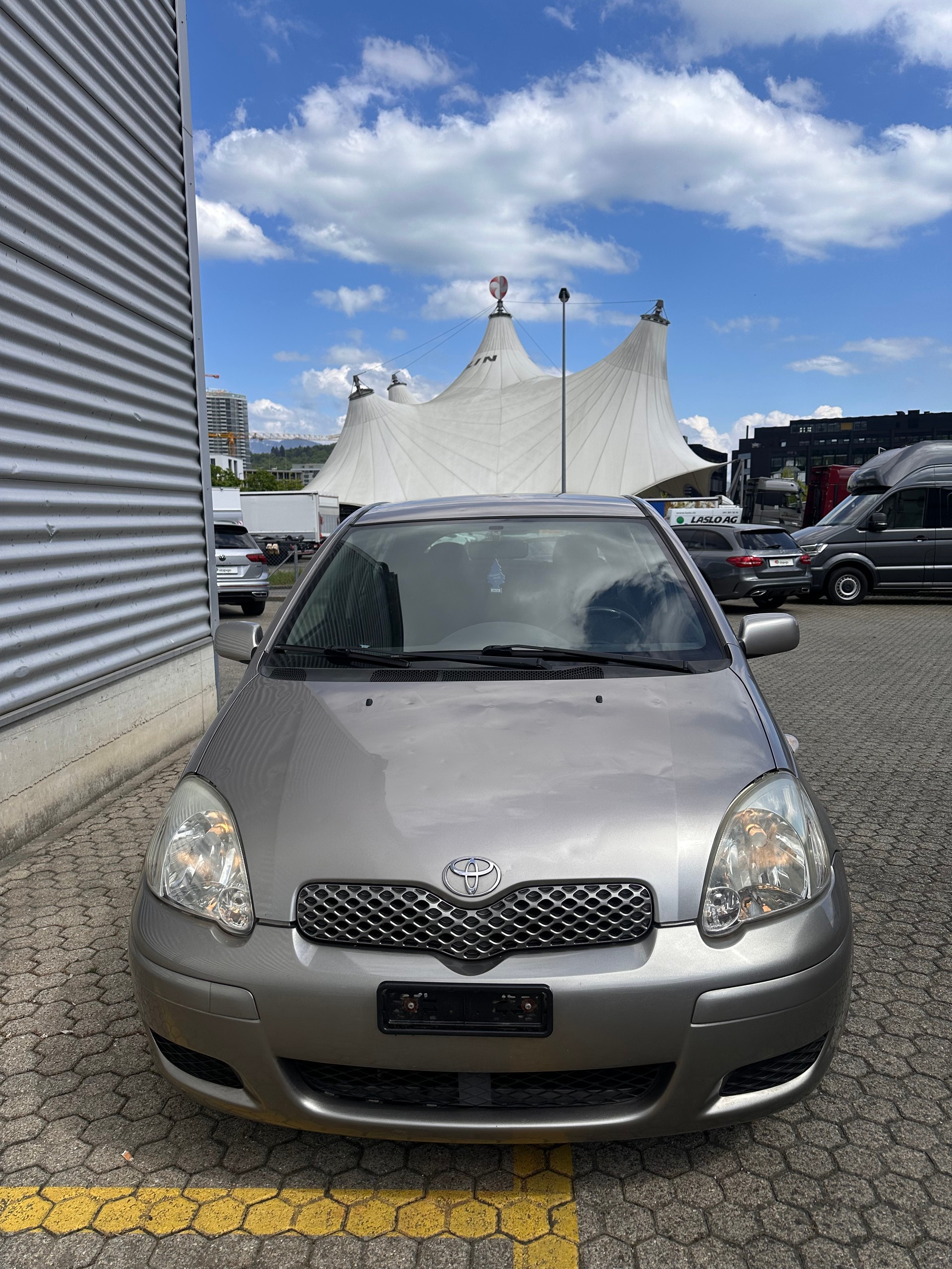 TOYOTA Yaris 1.3 Linea Luna