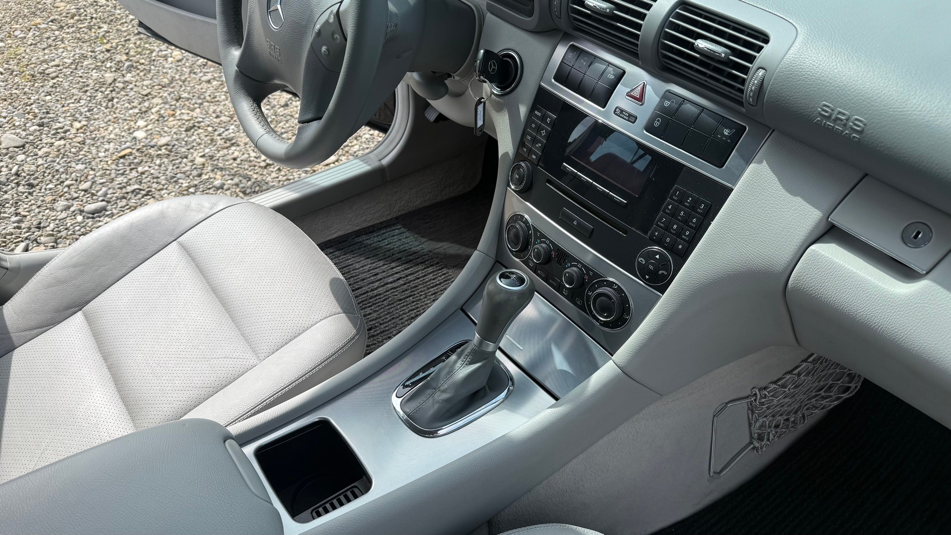 MERCEDES-BENZ C 280 Avantgarde-image-5