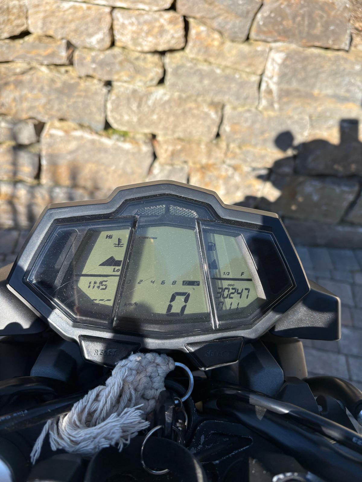 YAMAHA MT-125 ABS-image-4
