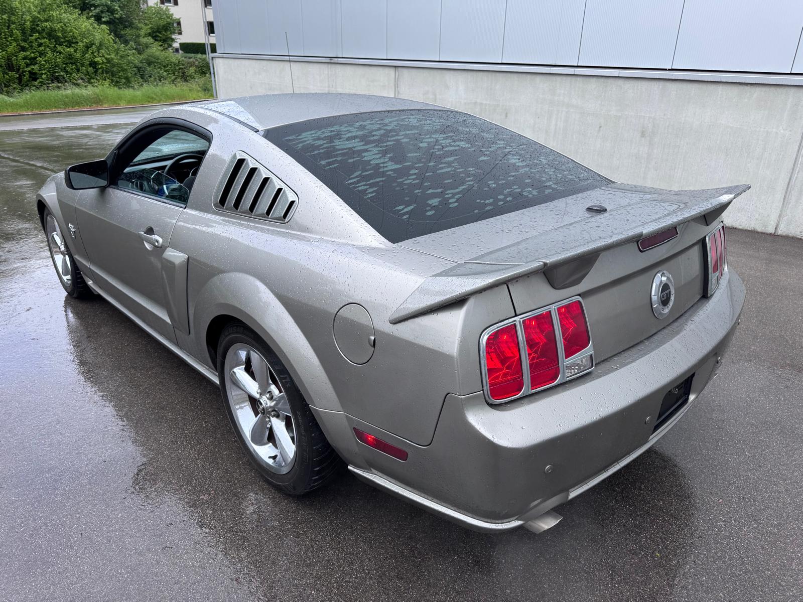 FORD Mustang 4.6 GT-image-6