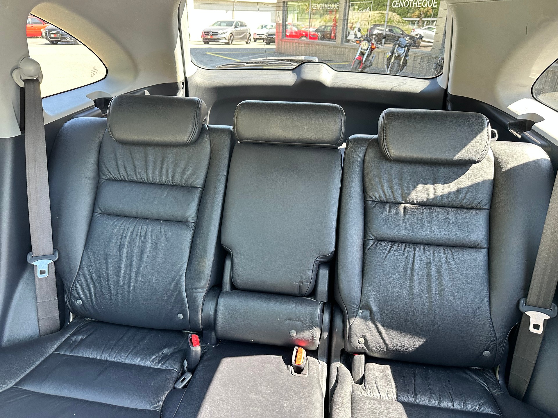 HONDA CR-V 2.0 4WD Executive-image-12