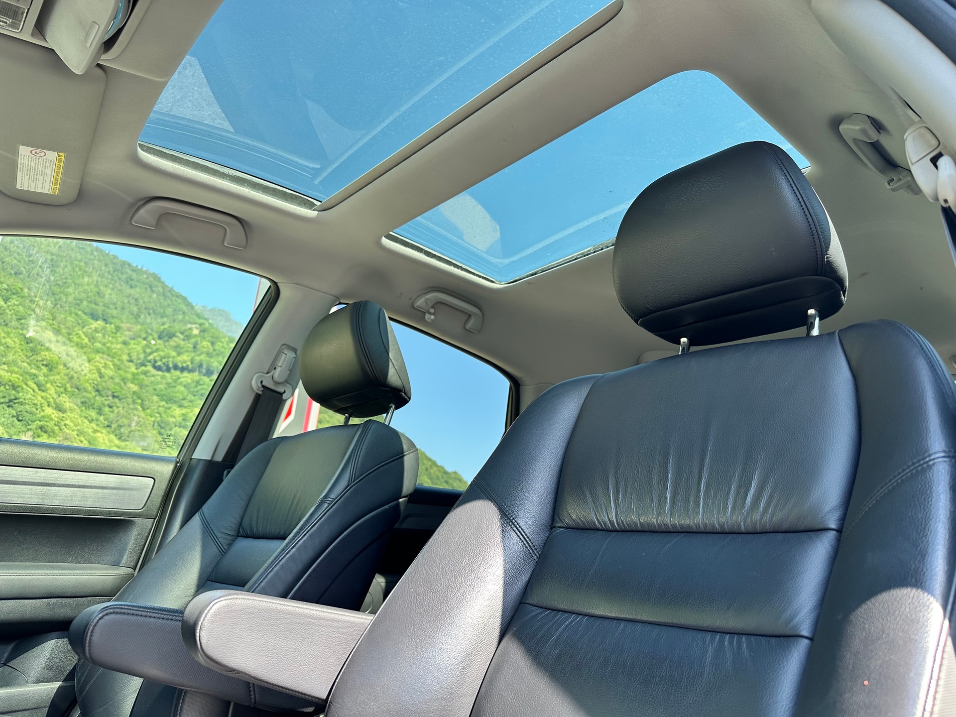 HONDA CR-V 2.0 4WD Executive-image-15